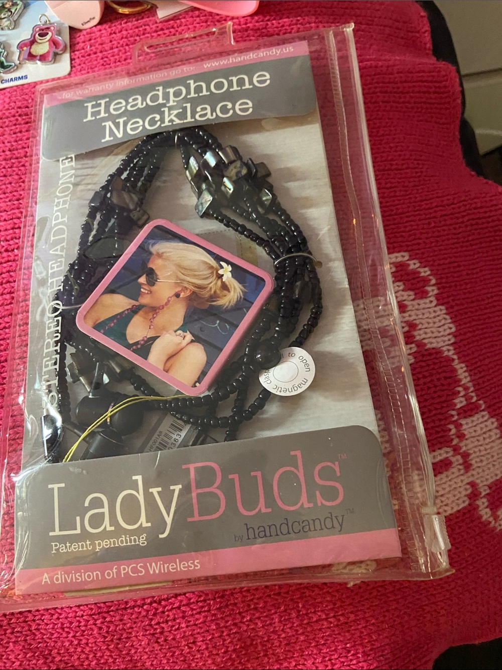 LadyBuds Headphone Necklace - Black